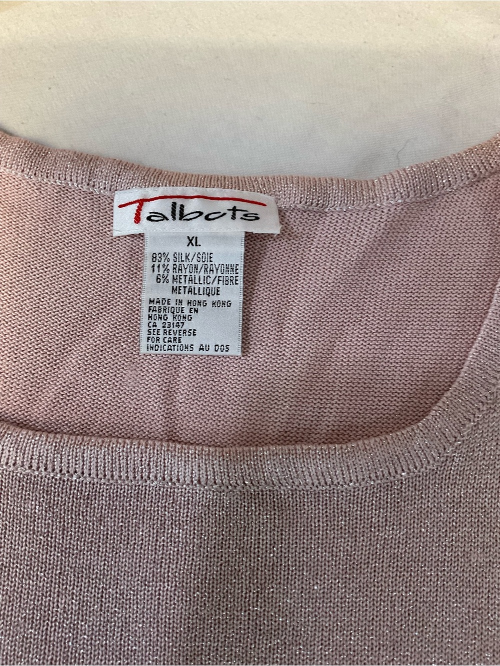 Talbots large cargidan set with L tank. Pearl buttons.